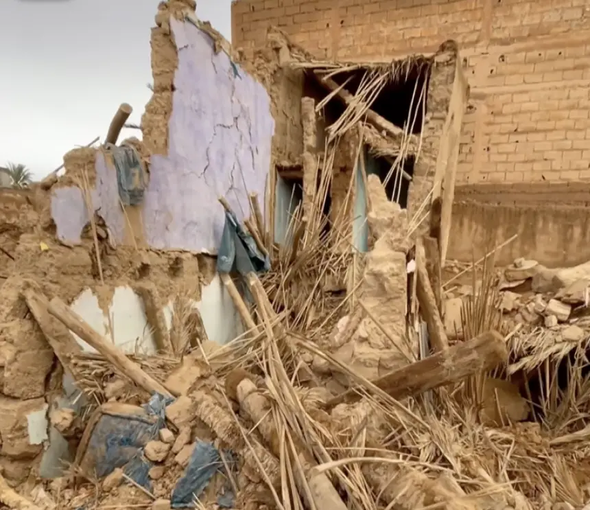 فيضان مفاجئ لواد غيّر مجراه يتسبب في انهيار عدة منازل "طينية" ضواحي الرشيدية